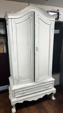 Charming French-style shabby chic wardrobe in solid wood