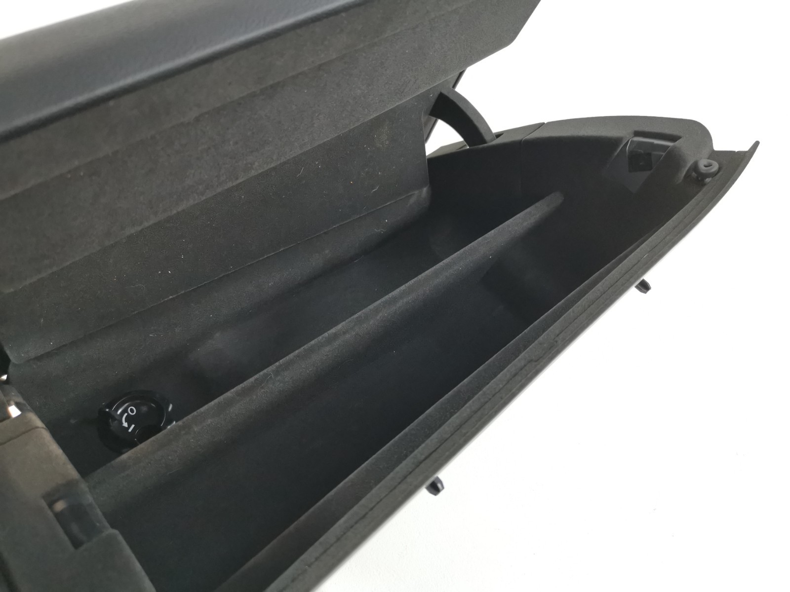 Maserati Ghibli 2019 M156E 3.0 L GloveBox Storage Lid Compartment Trim OEM