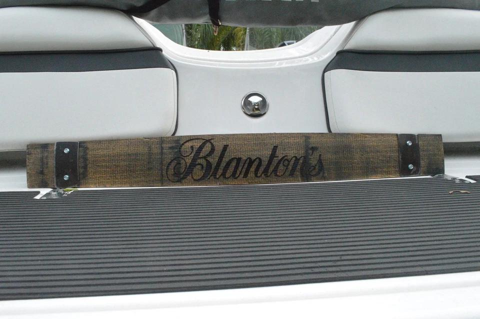 Whisky Barrel Stave Buffalo Trace, Blanton's, Jack, Jameson, Whisky muchos otros Foto 3 de 4