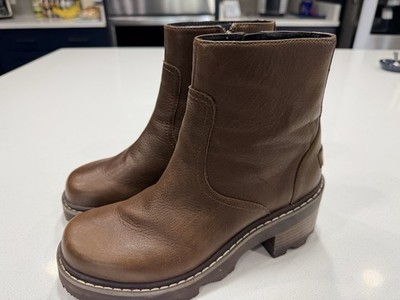 Sorel Women s Joan Now Zip Bootie Tobacco Brown Size 7 MSRP $170