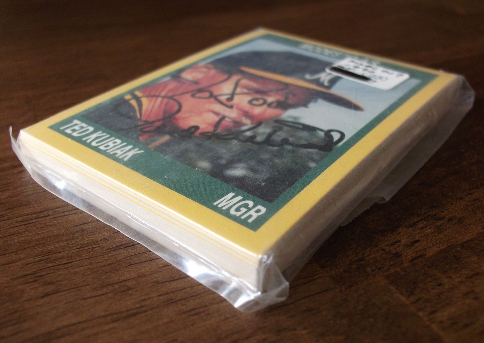 MODESTO A'S BASEBALL CARDS LOT OF 23 PACK VG++ MGR AUTOGRAPH/SIG