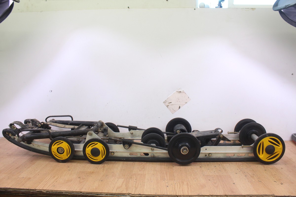 2002 SKI-DOO SUMMIT ZX 800 Rear Suspension Skid 151