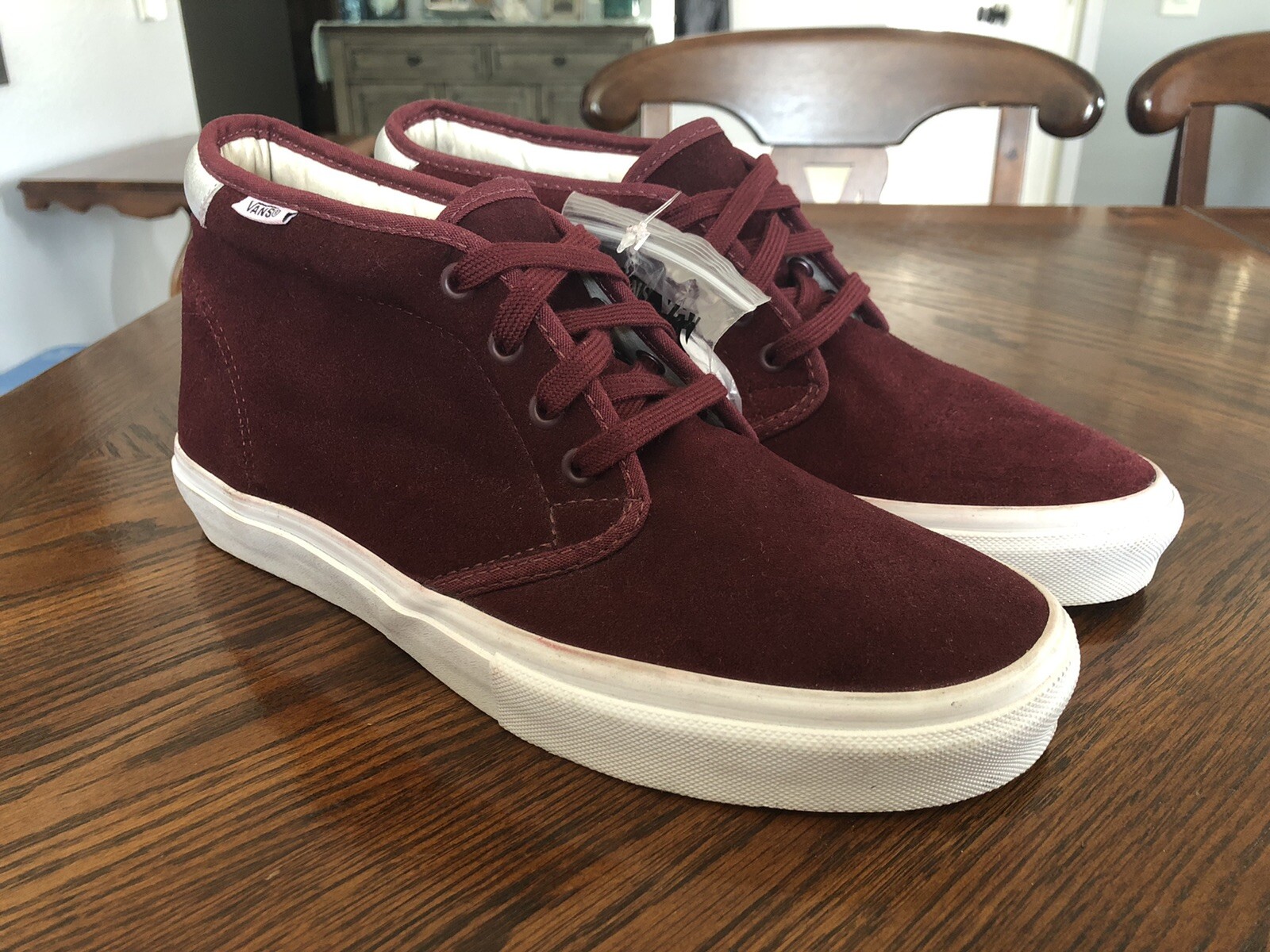 vans chukka low burgundy