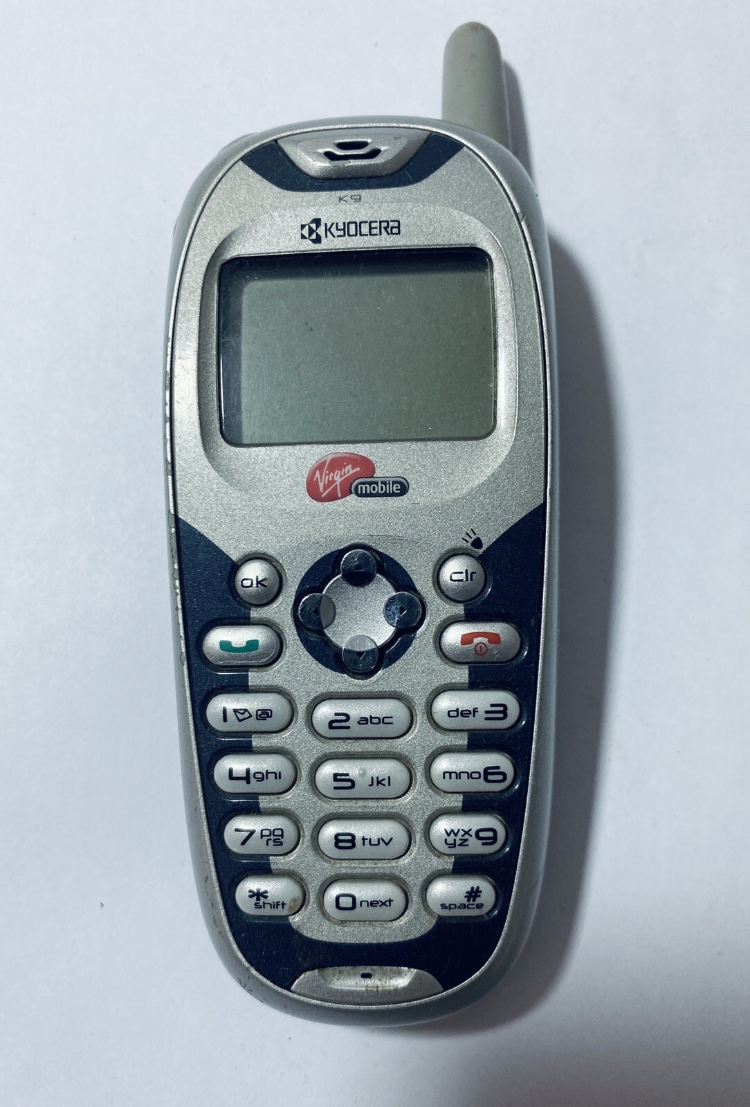 Kyocera Kona - vintage Virgin Mobile cell phone