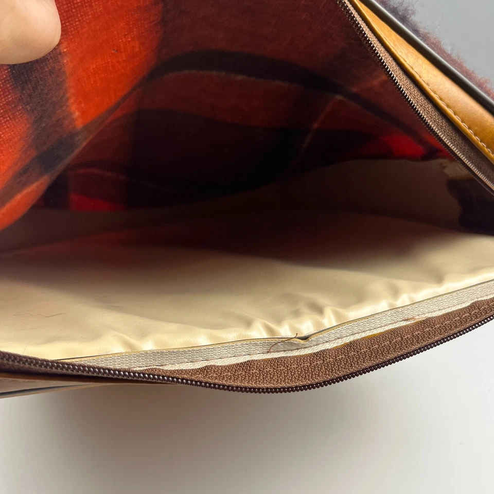 Funda de cojín de asiento vintage bronceada y a cuadros (bolsa para portátil) Foto 3 de 4