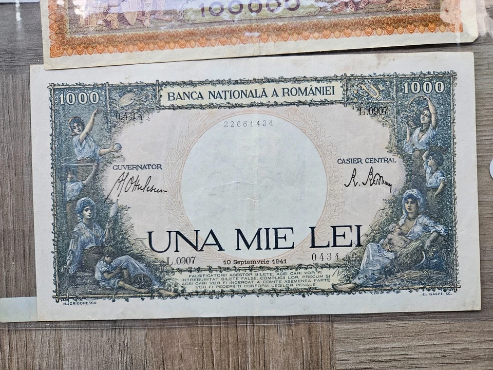 Juego de 3 billetes rumanos años 40 Foto 4 de 4
