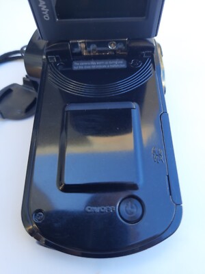 【希少】SANYO　Xacti　VPC-CA9GX　海外モデル　防水 Sanyo Xacti VPC-CA9 Waterproof Camcorder - Red
