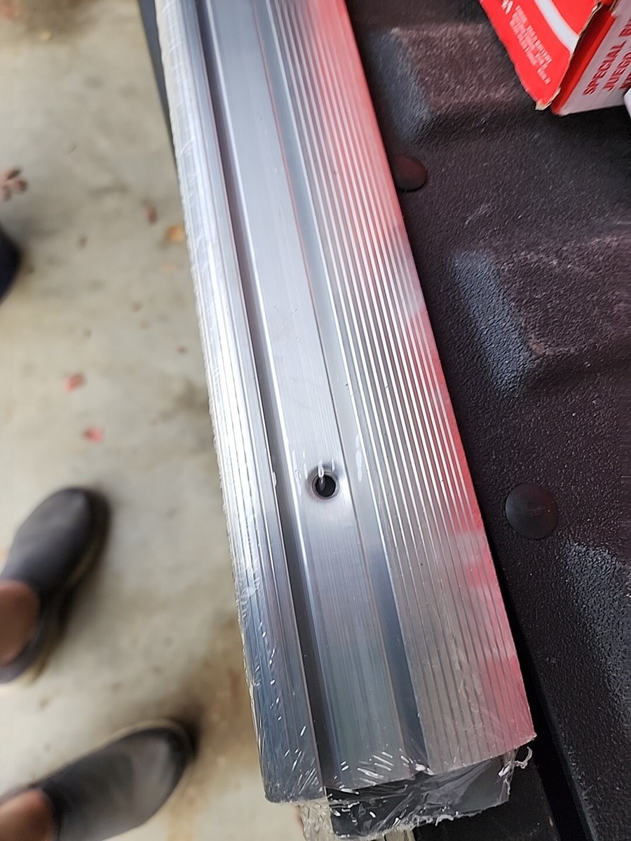 M-D Standard Duty Low Threshold With Vinyl Seal – 3-3/8 X 36 Inches Aluminum Door Bottom, Includes Screws, Weatherproof Design