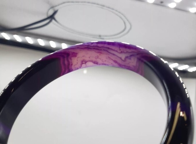 Vintage Purple Agate Solid Bangle in Original Box… - image 9