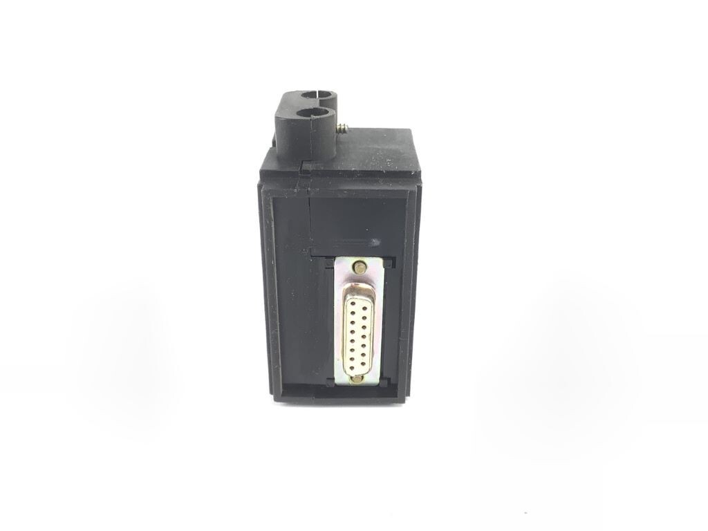 TSXMPT61  - TELEMECANIQUE  -  TSX MPT 61      Racc. fin de ligne  RECONDITIONNÉ