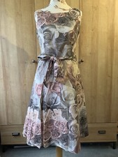 Phase Eight  Ladies Rose Patterned Dress Size 12 / Wedding