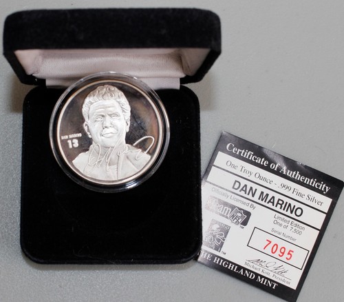 Miami Dolphins Dan Marino QB Football NFL-999 Silver 1 Oz Ounce Art Round Coin