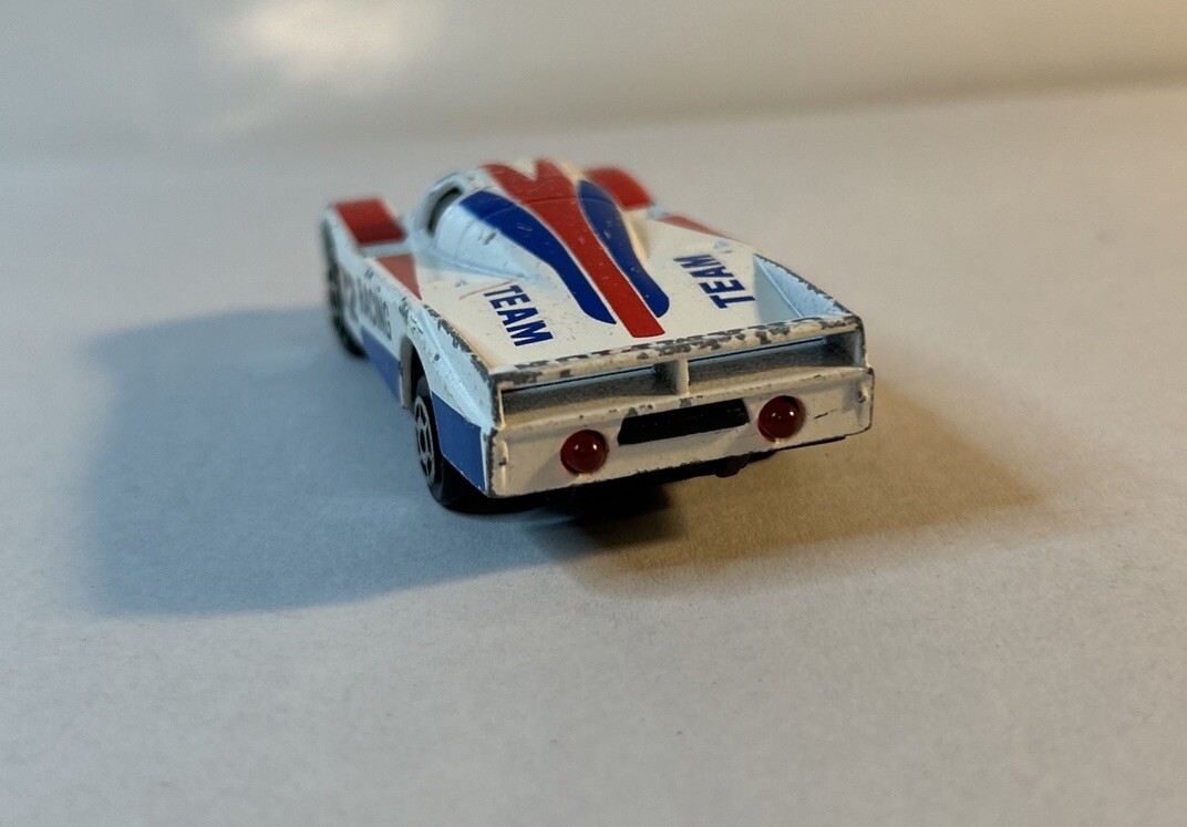 Picture 4 of 5
