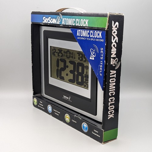 New 2012 SkyScan Atomic Clock Digital Indoor Temperature Model 84062 - Picture 3 of 7