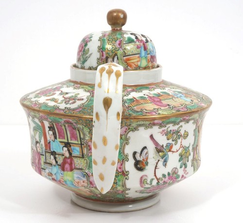 Antique 19th Century Export Chinese Rose Medallion Painted Porcelain Teapot - Picture 2 of 7