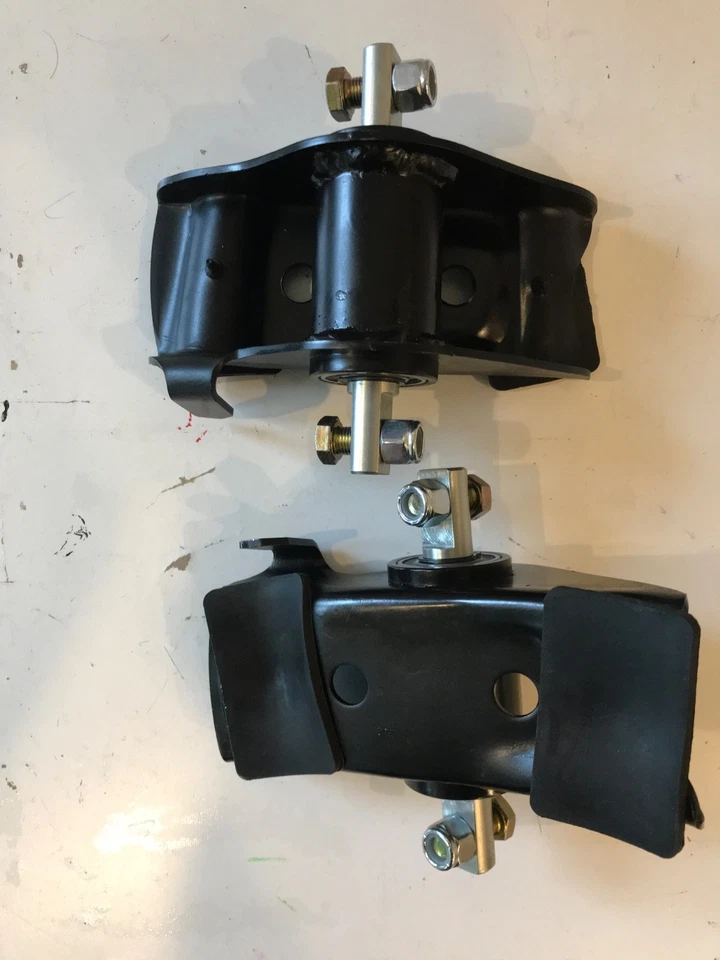 Perchas de resorte de rodamiento de rodillos para Mercury Cyclone 1967 Foto 3 de 4