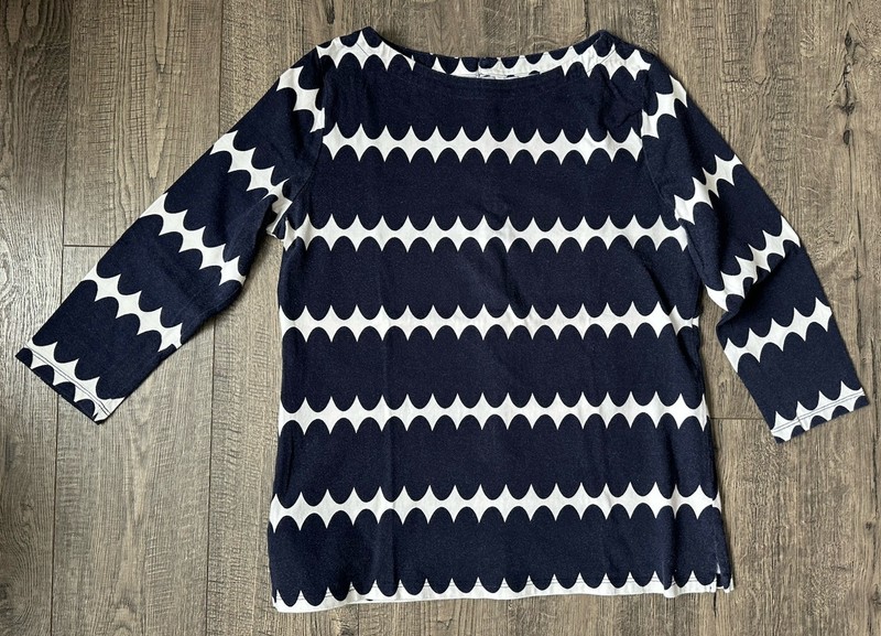 Talbot's Navy Cotton Top Woman Size Small With Button Back