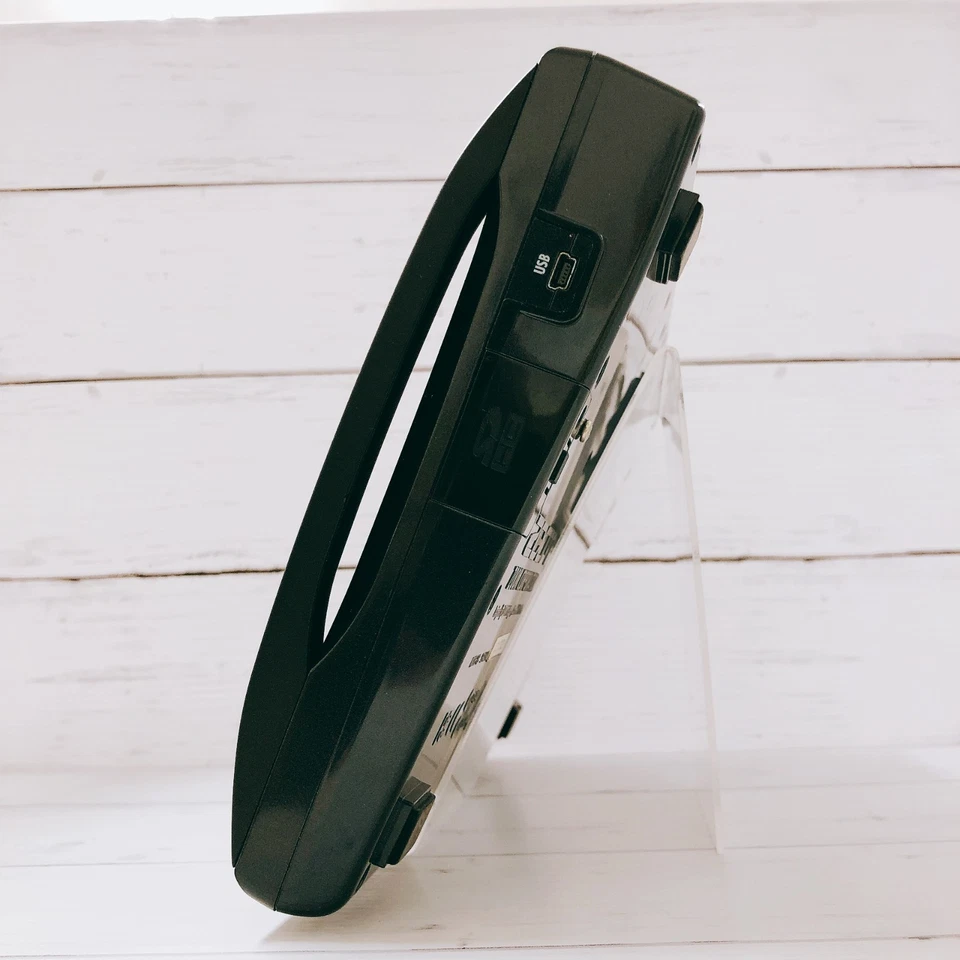 Zoom R8 Multitrack Digital Recorder 8-track MTR Sampler Tested - Image 2 of 4