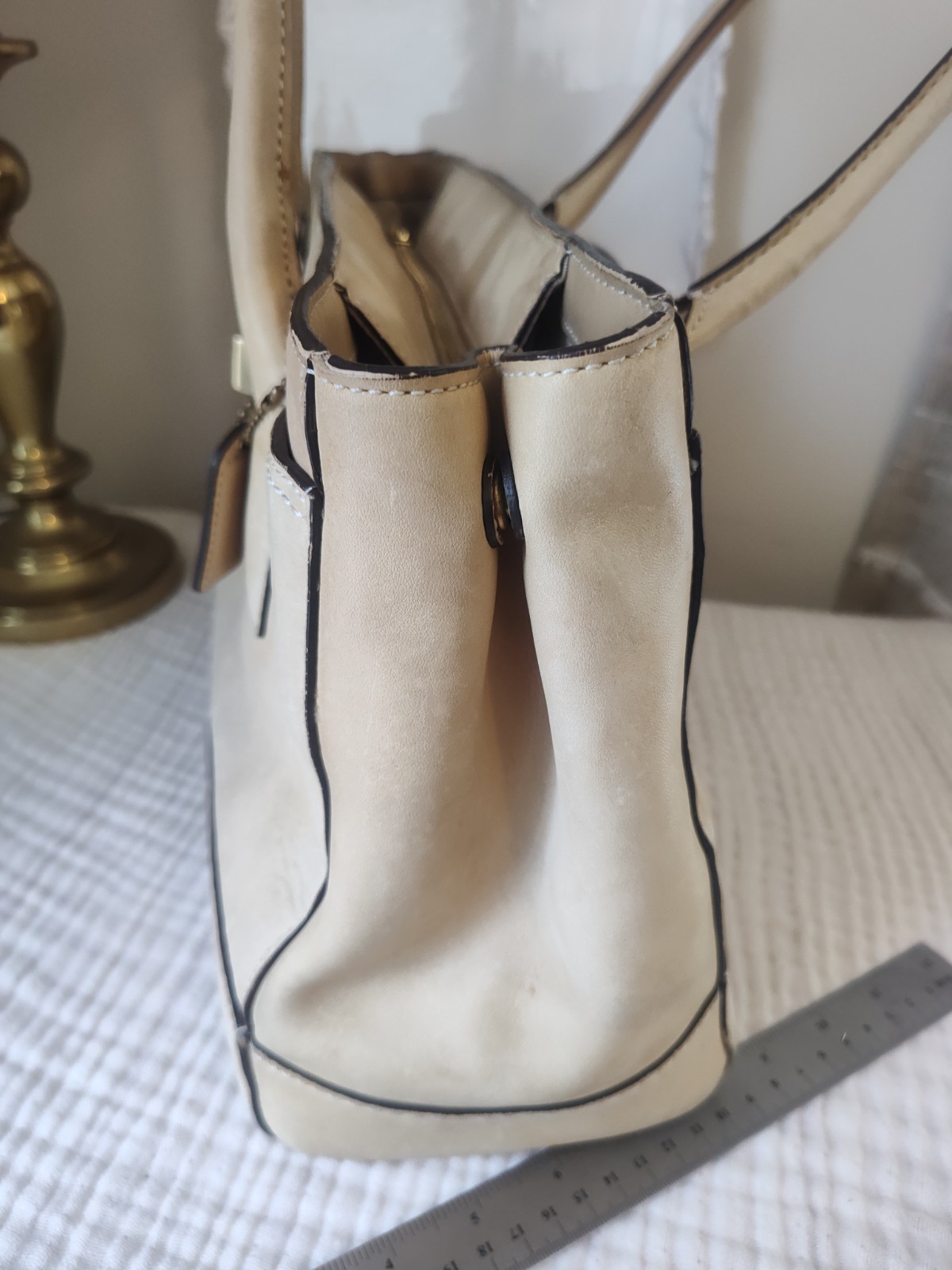 Off White Leather Coach Bag — image 13