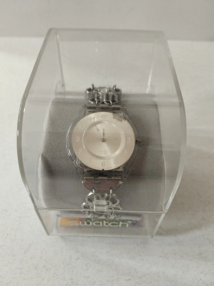 Orologio Swatch Divimos SFK301G - Nuovo mai indossato, ottimo! - Immagine 2 di 4