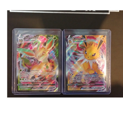 Pokémon Karten Lot 2x Folipurba VMAX 008/203 & Blitza VMAX 051/203 Holo DE