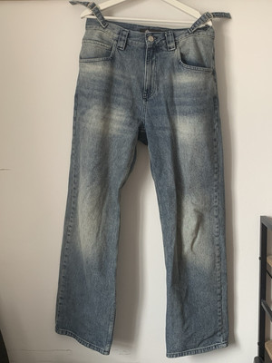 VICINITY YELLOW TINTED DENIM