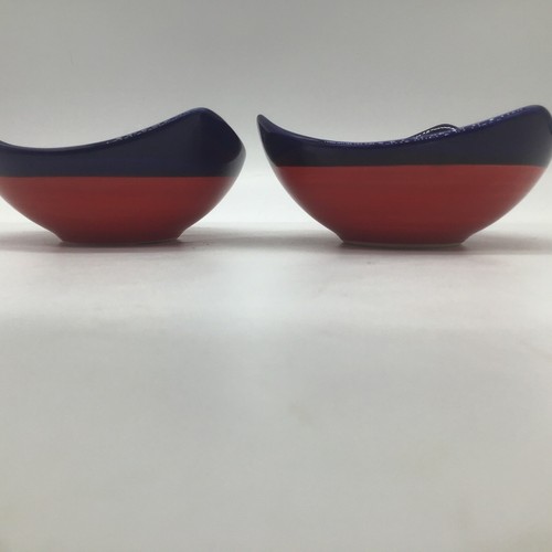 Del Rio Salado Spain 3.5” Hand Painted Triangular Dipping/Sauces Bowls Set 2 - Picture 6 of 10