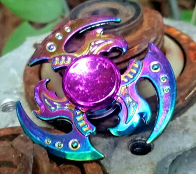 Dragon Fidget Spinner Magenta Gold Very Cool All Metal Fidget