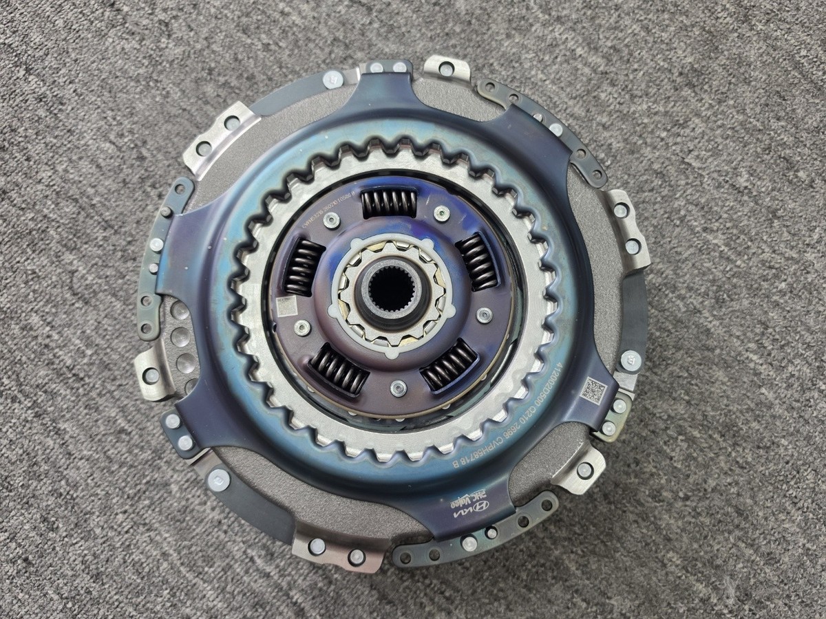 OEM Set Double Clutch 41200-2D500 NIB Ups for Hyundai Tucson 2022