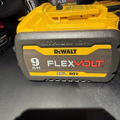 DEWALT DCB609 60v/20v  9AH. FLEX VOLT BATTERY