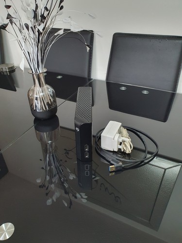 SEAGATE BACKUP PLUS HUB 4TB USB 3.0 EXTERNAL HARD DRIVE WORKING WITH CAUTION