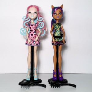 viperine gorgon doll