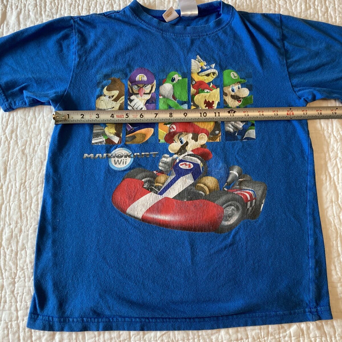 Nintendo 2010 Mens Small Youth XL Blue Short Sleeve Super Nintendo 2010 Mens Small Youth XL Blue Short Sleeve Super