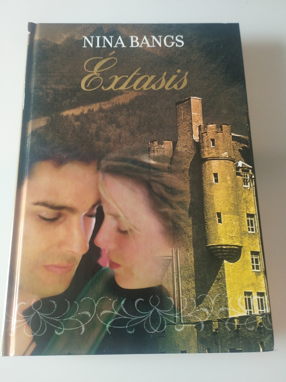 Extasis Nina Bangs RBA 2010 Romantica - Book Spanish Am