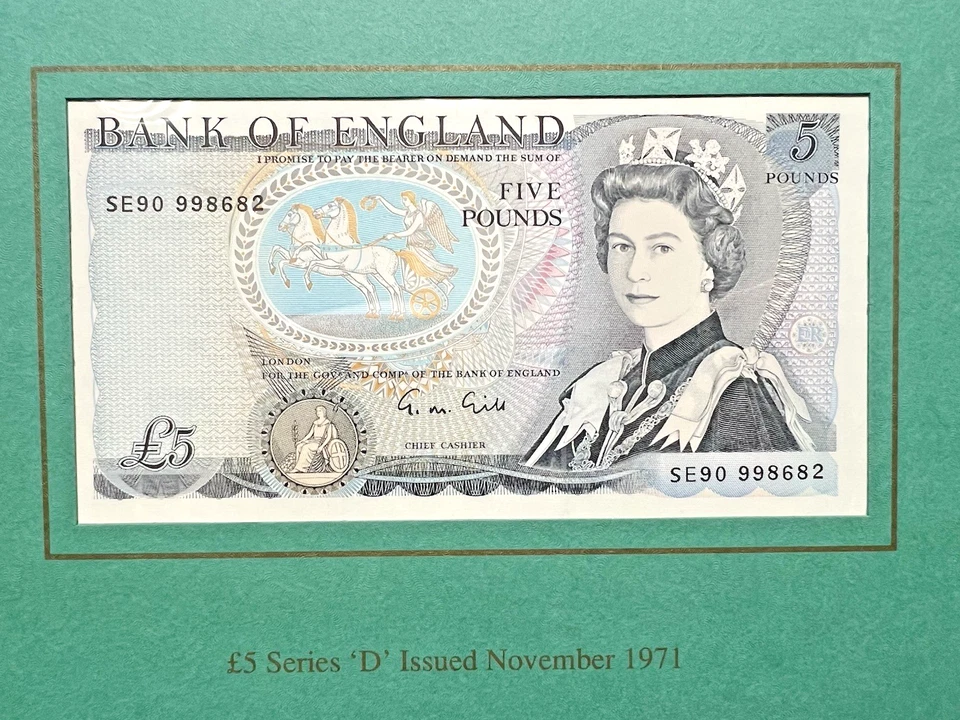 Juego de presentación de billetes de cinco libras del Banco de Inglaterra de Gran Bretaña 1971 y 1990 Foto 4 de 4