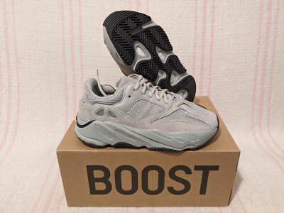 Adidas YEEZY BOOST 700 Salt Grey EG7487 Men's Shoe Size