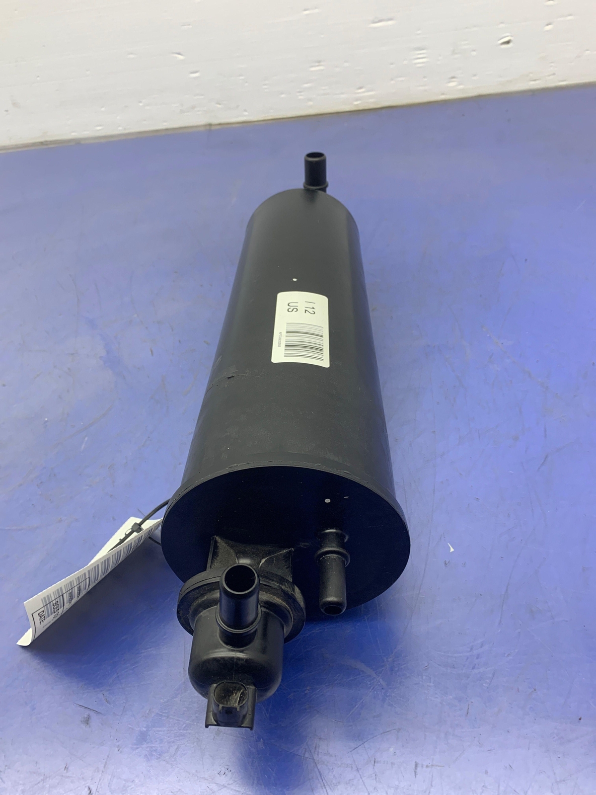 2014 - 2020 BMW I8 OEM CHARCOAL VAPOR EVAP CANISTER 7339205