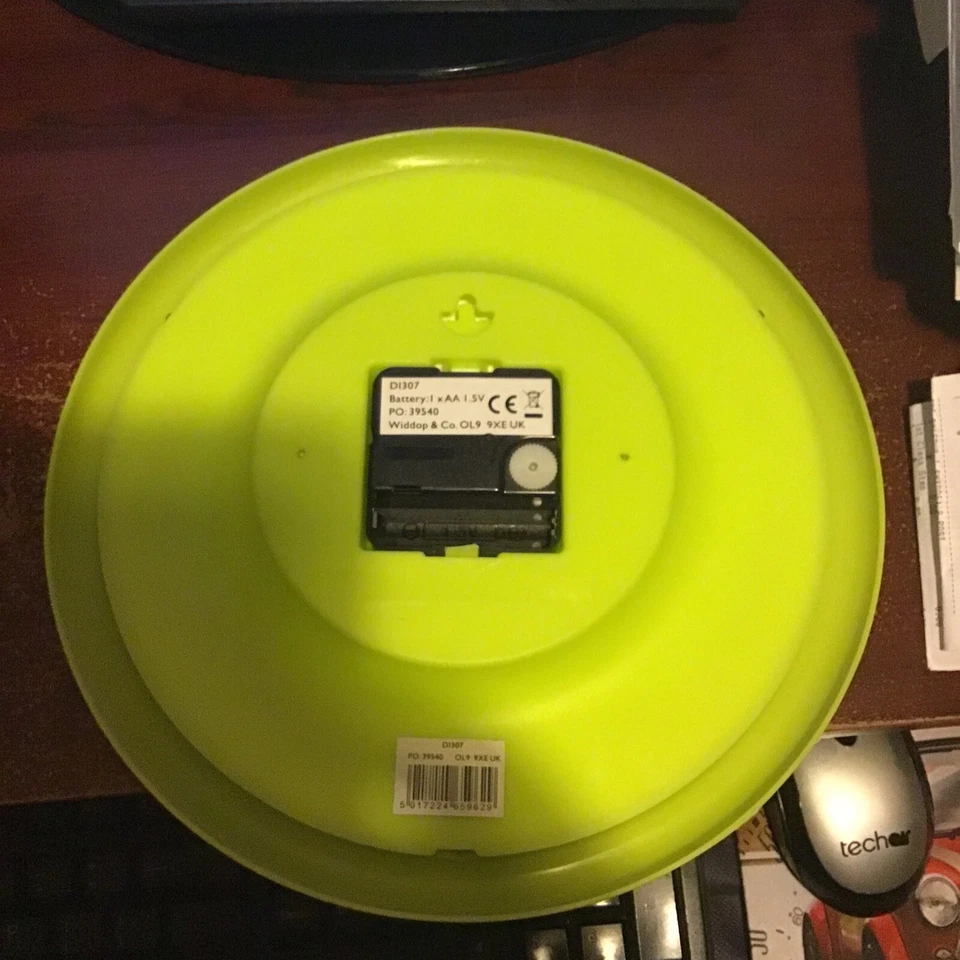 DISNEY JUNGLE BOOK   WALL CLOCK MOWGLI BALBOO  TIME  BIRTHDAY CHRISTMAS - Image 2 of 2