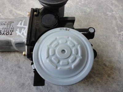 TOYOTA VOXY AZR60G Genuine Power Window Regulator Motor Front Left