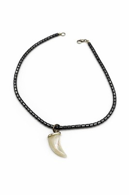 Black Beaded Necklace w Shell Claw Pendant Broken Clasp Repair Parts Boho Tribal