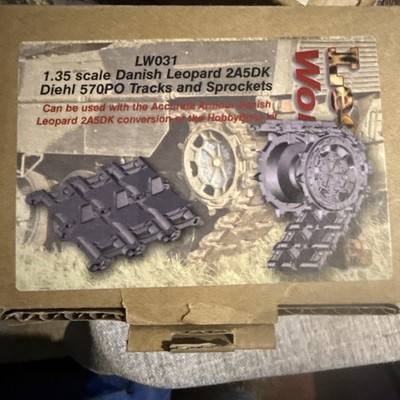 Leopard Workshop 1/35 Danish Leopard 2A5DK Diehl Tracks and Sprockets Set