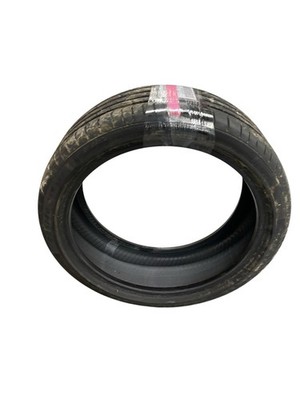 PIRELLI P ZERO 255/35R19 7/32 TREAD DEPTH 2922