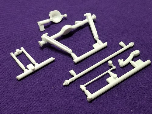 62 Chevy Impala REAR AXLE , CONTROL ARMS from Revell 1:25 Model 1962 Chevrolet - Picture 6 of 9