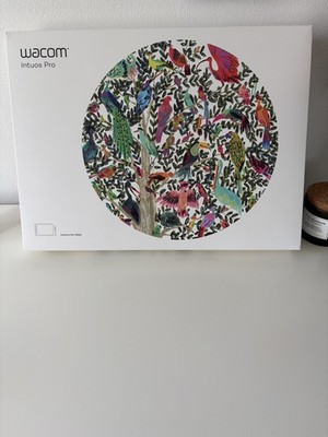 Wacom Intuos Pro PTH-660-N Grafiktablett Medium mit OVP