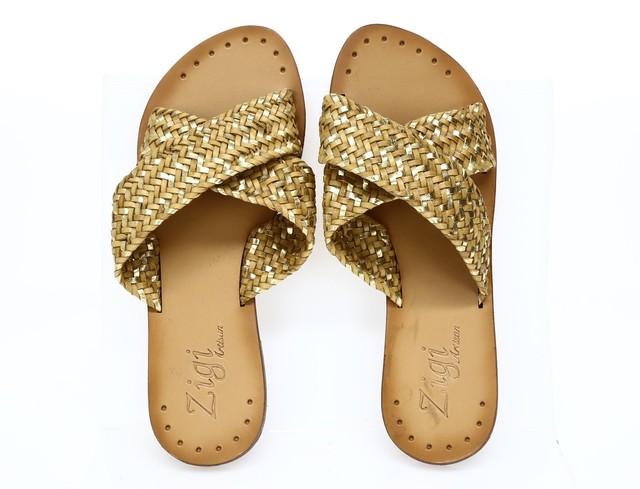 zigi soho flat sandals