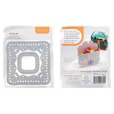 Tonic Studios Die - HEART SPRAY SQUARE