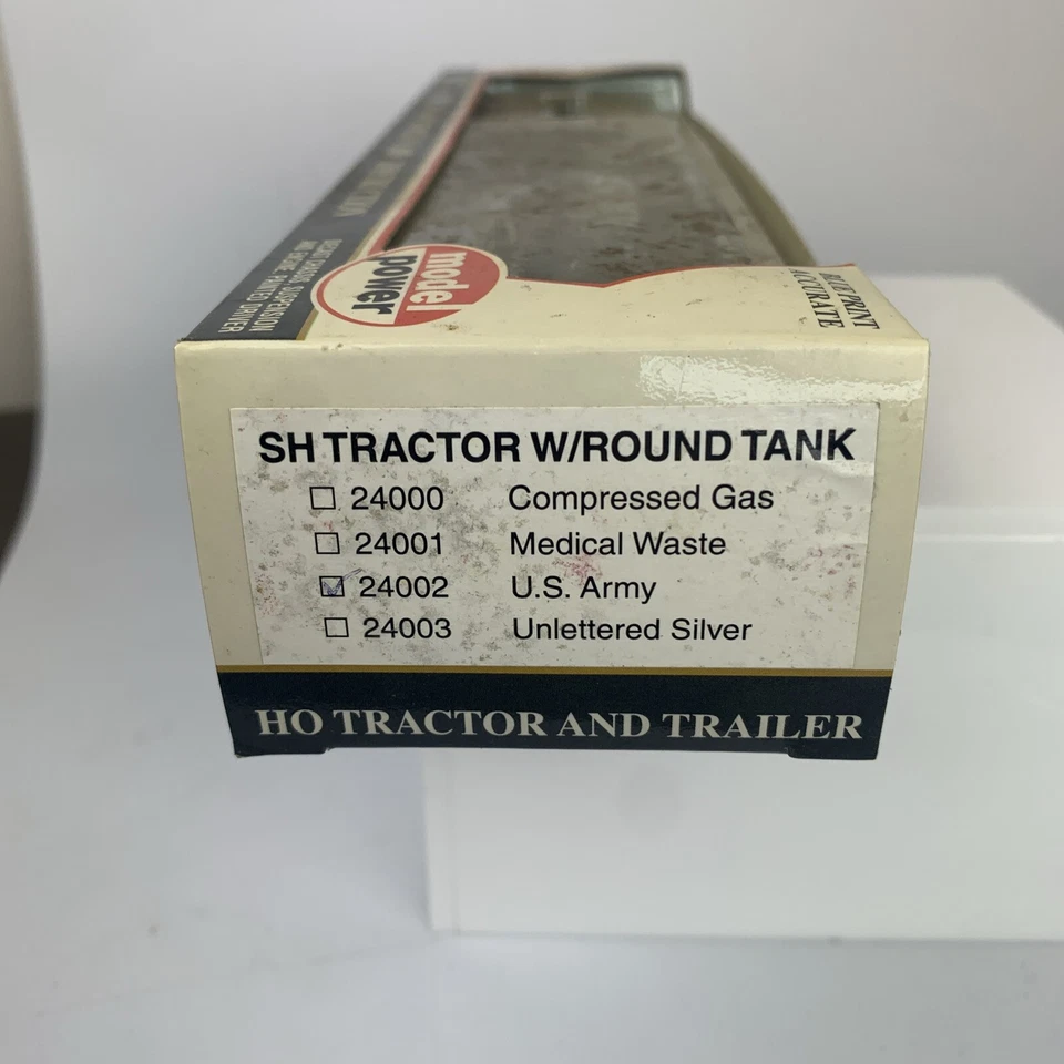 Model Power 24002 HO Scale Semi Truck US Army Tank Rocket Fuel - Image 2 of 4