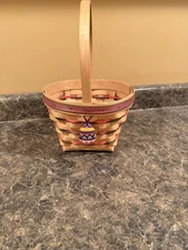 1996 Longaberger Easter Basket with Tie On