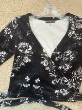 Dance De Paris Wrap Top Size 10/AS Black White Floral Velvet Ballet Dancewear