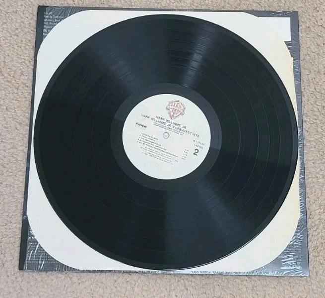 Hank Williams Jr.'s Greatest Hits Vinyl LP RCA 1982 VG+ w/ Shrink - Image 3 of 4